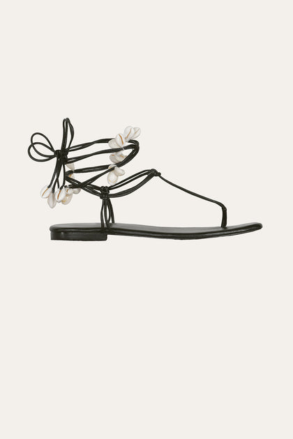 Amazonia Peruana Sandals in Black